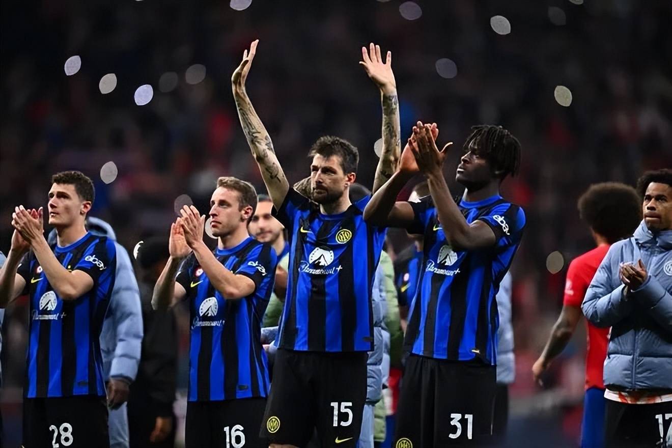 关于法国杯今晚再迎强敌；巴黎圣日耳曼扳平良机；主帅态度：更衣室稳定；高层口径保持一致的信息