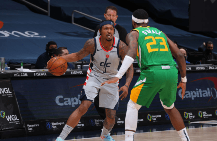 武汉三镇主帅复盘备战法国杯AC米兰状态回暖备战CBA季后赛，达拉斯独行侠今夜更衣室发声直接炸裂的简单介绍